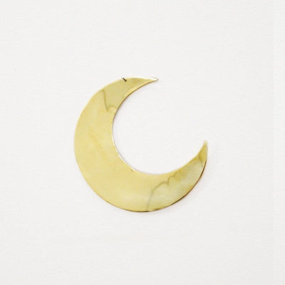 Flat moon in golden brass - M