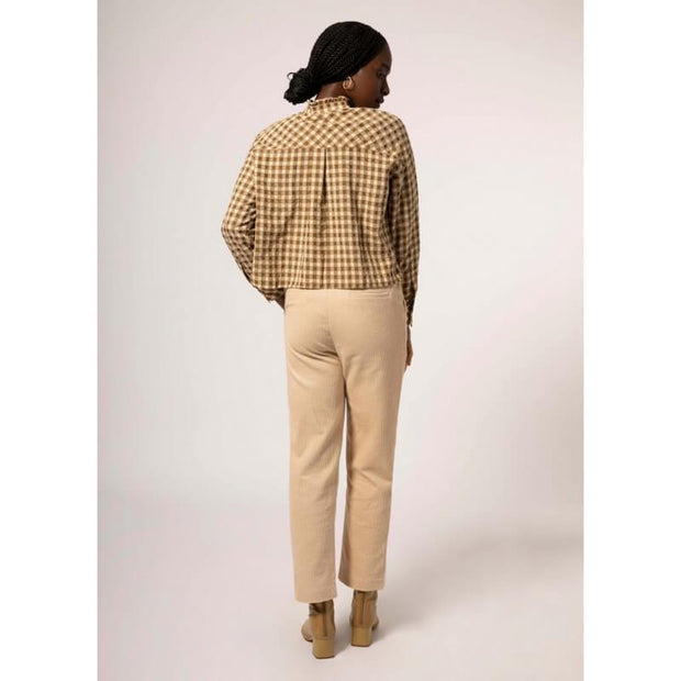 pants-cream-for-woman