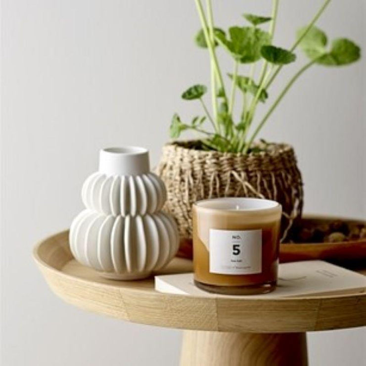 White round vase in stoneware