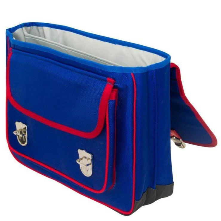 Your kid will be able to take all his / her little things to school with style thanks to this nice masked satchel a tiny bit vintage designed by Caramel & Cie.