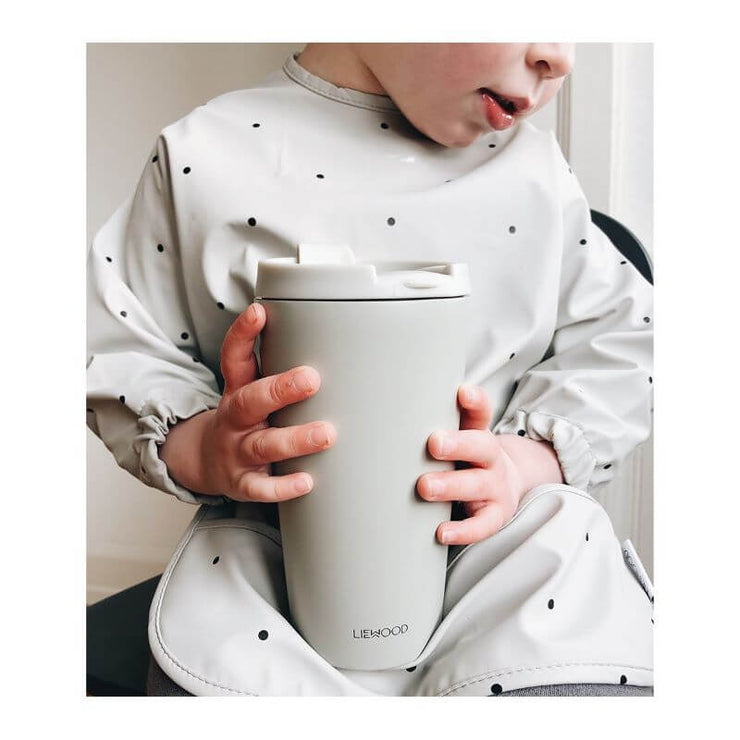 Liewood - longe sleeved cape bib - classic dot dumbo grey - pratical and very cute 