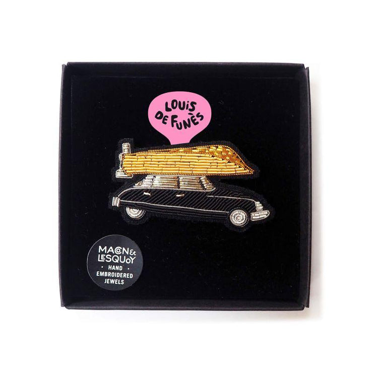 Embroidered brooch - French retro car