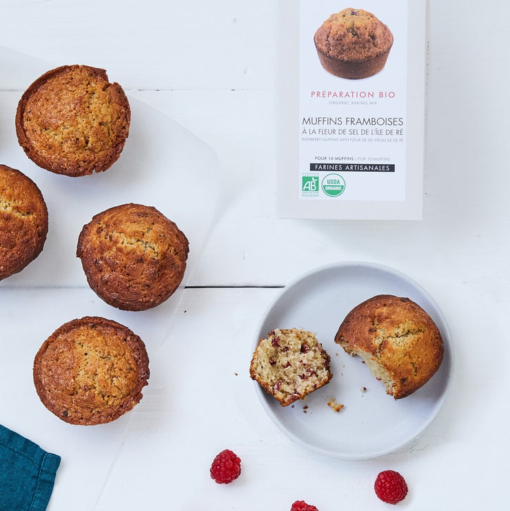 Preparation for raspberry muffins with fleur de sel