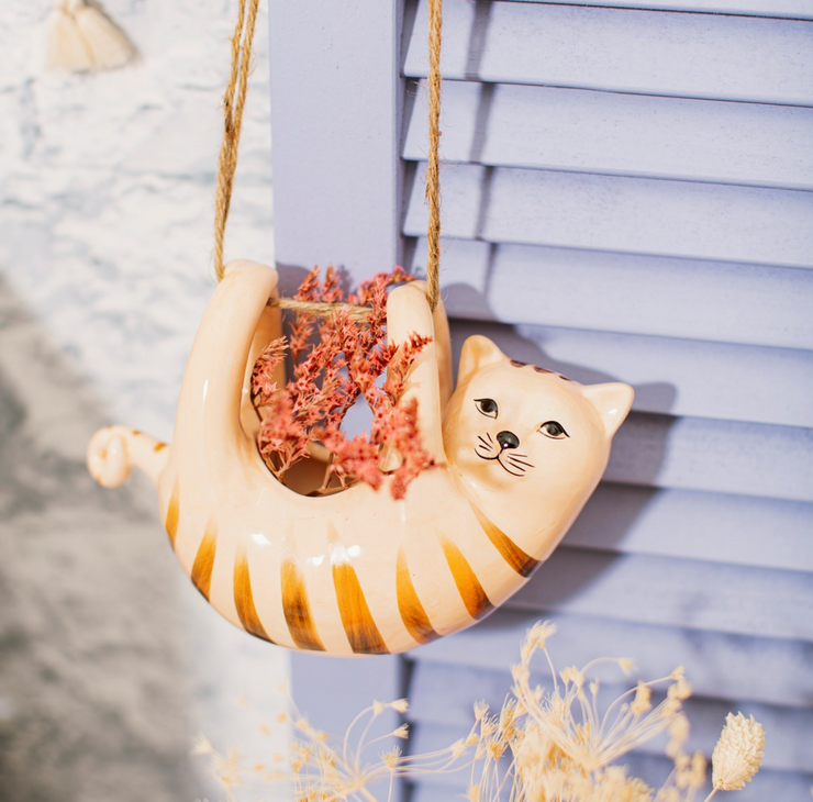 hanging cat planter SASS & BELLE Hanging cat planter – French Blossom