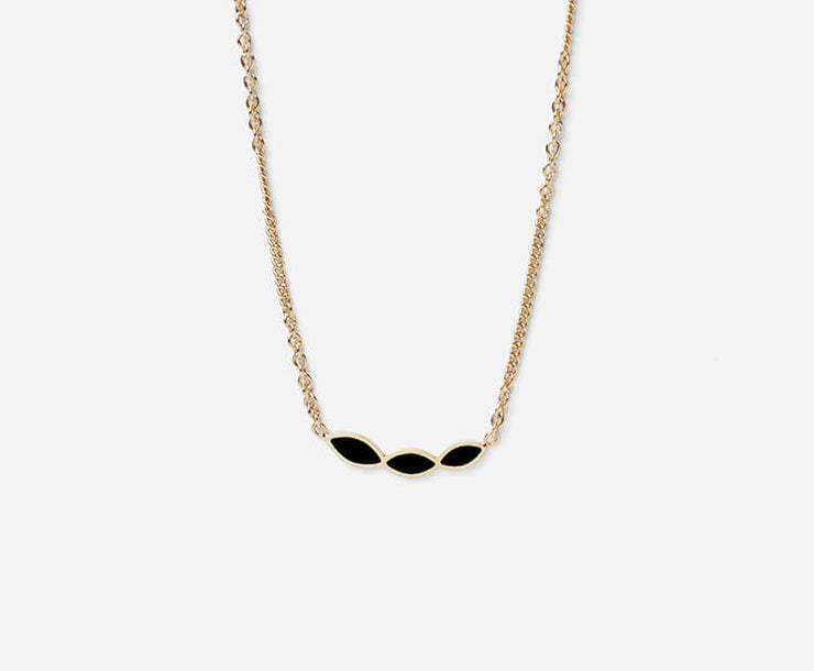 Brook necklace - Black