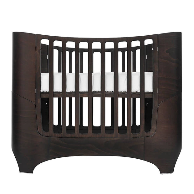 Walnut convertible baby bed - Leander