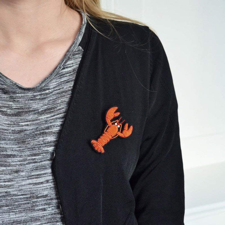MACON & LESQUOY - Hand embroidered brooch - Lobster - Worn