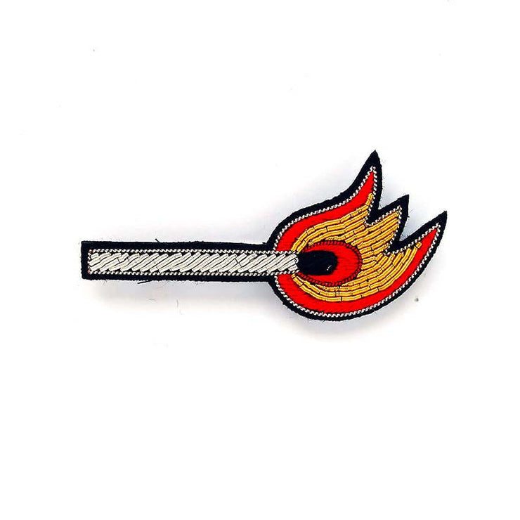 MACON & LESQUOY - Hand embroidered brooch - Match