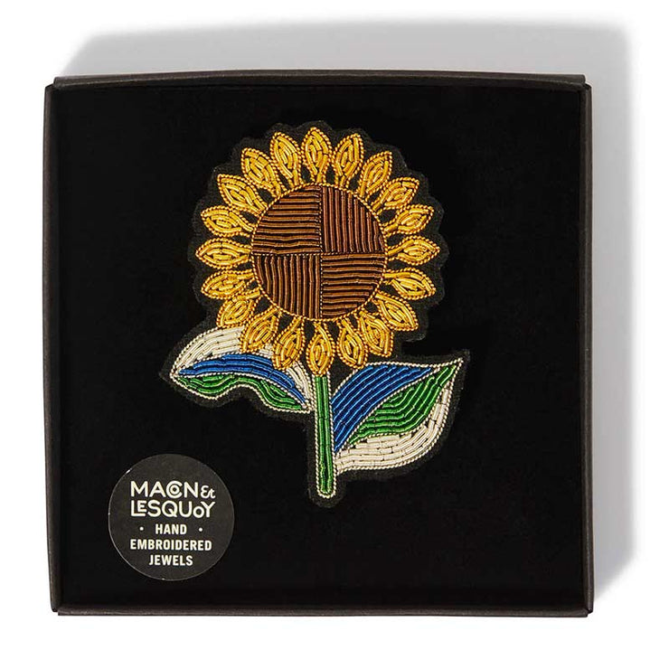 MACON & LESQUOY - Hand embroidered brooch - Sunflower - Box