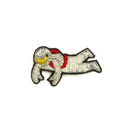MACON & LESQUOY - Hand embroidered brooch - Cosmonaut