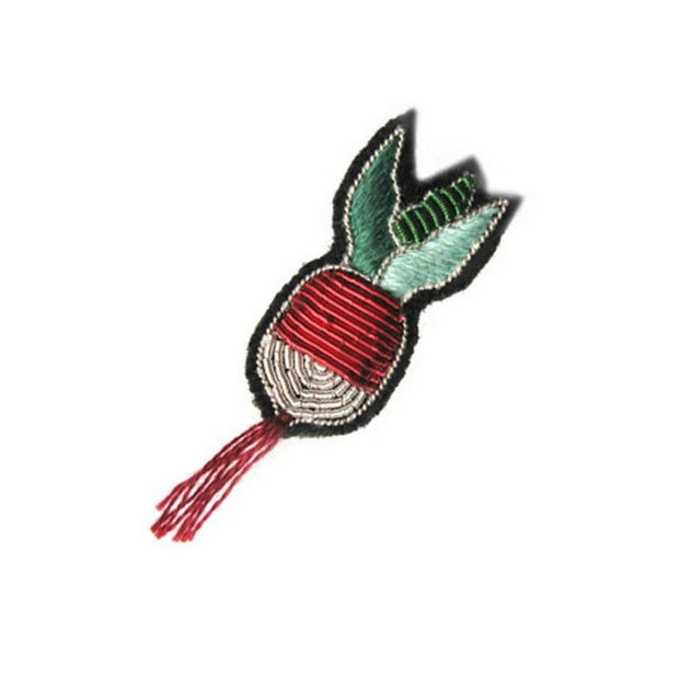 MACON & LESQUOY - Hand embroidered brooch - Small radish