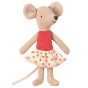 Mouse little sister