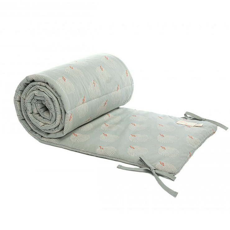 NOBODINOZ - Nest cot bumper - White Gatsby / Antique Green