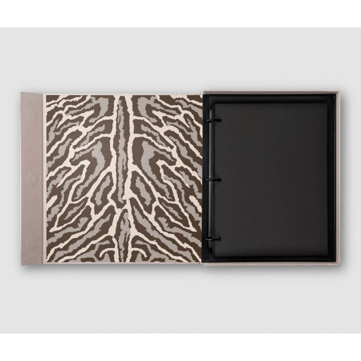 PRINTWORKS - Coffee table photo album - A Blast from the Past - Open