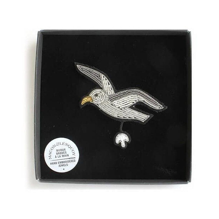 MACON & LESQUOY - Hand embroidered brooch - Seagull - Box
